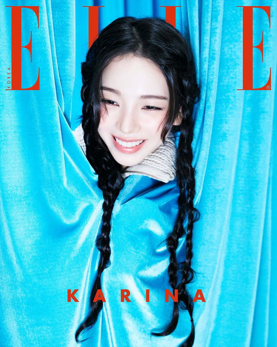 ELLE_KOREA's tweet photo. #ELLEstar #카리나 #KARINA 

카리나의 다음 장면은?💙 옷장을 사이에 두고 자유롭게 변신하며, 무엇으로든 될 수 있는 카리나의 지금을 포착했습니다. <엘르>의 가장 사랑스럽고 대담한 9월호 커버스타로 말이죠.

무대 위에서는 누구보다 자신만만해 보이지만, 여전히 소소한 것들을 사랑하고 설레어 하며 그 감정들을 앞으로 나아갈 힘으로 바꾸는 카리나. 자신이 원하는 것을 알고, 스스로 선택하며 계속해서 새로운 얼굴을 꺼내 보이는 그의 이야기.

에스파 카리나의 더 많은 화보와 인터뷰는 엘르 9월호에서. 패션 필름과 유튜브 콘텐츠도 곧 공개됩니다. 카리나의 4종 커버는 지금부터 국내외 온오프라인 서점에서 만날 수 있습니다.