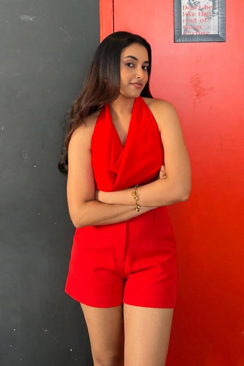 CelluloidIn's tweet photo. #Priyankamohan 🥵🐎 https://t.co/4KnYSDxnsI