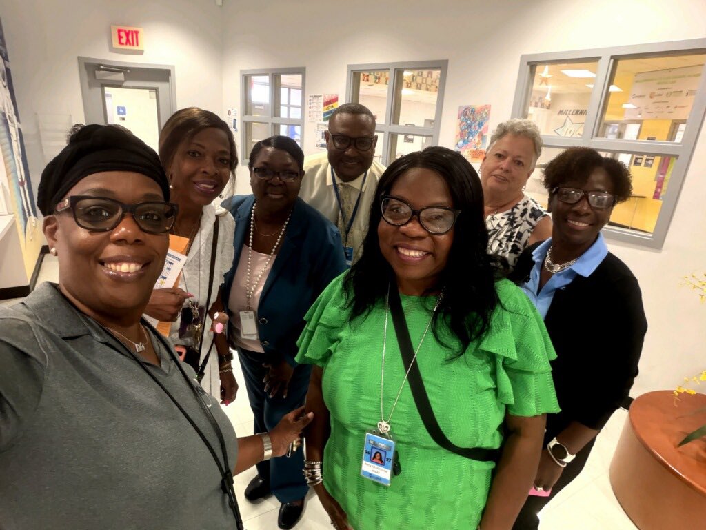 M6_12Collegiate's tweet photo. We were honored to welcome Dr. Valerie Wanza! Thank you for helping us launch the school year with energy and positivity. Your visit showcased the great work of our students & staff as we begin a year of excellence, growth & success. ππβ #StarNation #MCAStars
@BCPSNorthRegion https://t.co/O1Iv57t4Gn