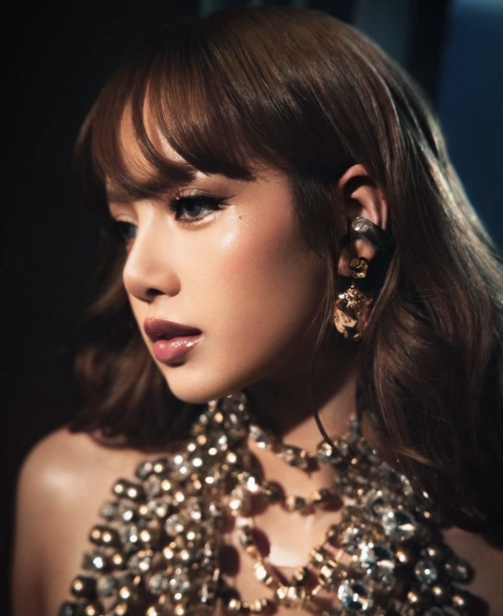 LiliesHome_'s tweet photo. “When I’m With You” by #LISA feat. Tyla @wearelloud has surpassed 60 MILLION streams on Spotify https://t.co/kyPgPLwXuV