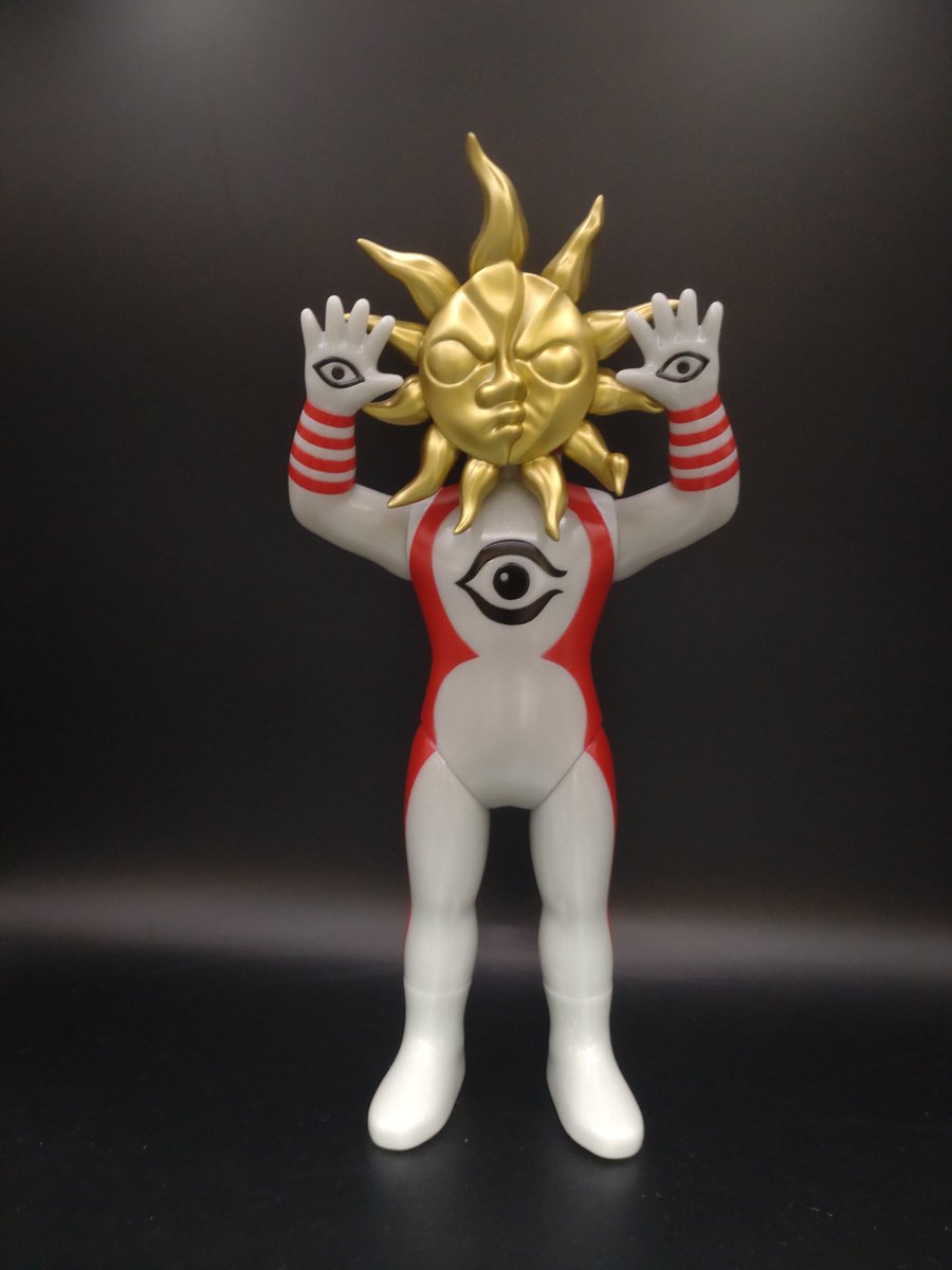 KaijuguildG's tweet photo. タロ〜マ〜ン！🎶

#ソフビ https://t.co/JbMJZ2RrS2