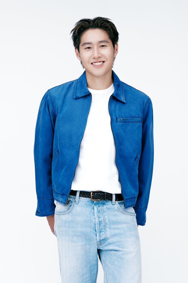 THEBLACKLABEL's tweet photo. 안녕하세요.

더블랙레이블입니다.

대한민국 축구 국가대표 이강인 선수와 매니지먼트 계약을 체결하게 되었음을 알려드립니다.

세계 무대에서 자신의 존재감을 증명해 온 이강인 선수는, 뛰어난 실력과 성실한 태도로 폭넓은 잠재력을 지닌 선수로 평가받고 있습니다.

더블랙레이블은 이강인 선수가 그려나갈 새로운 모습과 도전에 항상 함께하는 든든한 파트너로서, 앞으로의 행보를 아낌없이 지원하겠습니다.

이강인 선수의 새로운 출발에 많은 관심과 애정 부탁드립니다.

감사합니다.

Hello, this is THEBLACKLABEL.

We are pleased to announce that THEBLACKLABEL has signed a management agreement with South Korean national football team player LEE KANG IN.

Having established himself on the global stage, LEE KANG IN is widely recognized for his exceptional talent, professionalism, and accomplishments.

As a trusted partner, THEBLACKLABEL will provide LEE KANG IN with unwavering support as he embraces new challenges and shapes the next chapter of his career.

We kindly ask for your interest and enthusiasm as LEE KANG IN embarks on this new journey.

Thank you.

#LEEKANGIN #이강인
#THEBLACKLABEL #더블랙레이블