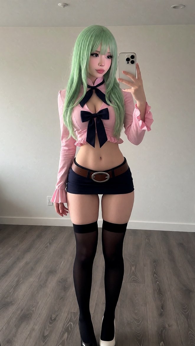 cosplayfaee's tweet photo. Elizabeth https://t.co/BRlRuPSMVG