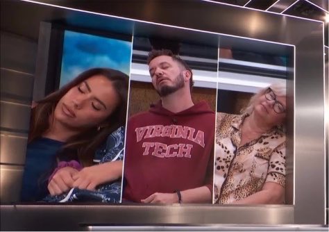 vetoidoled's tweet photo. me while listening to Chuk’s exit interview #bb28 https://t.co/ANwGLnujmZ
