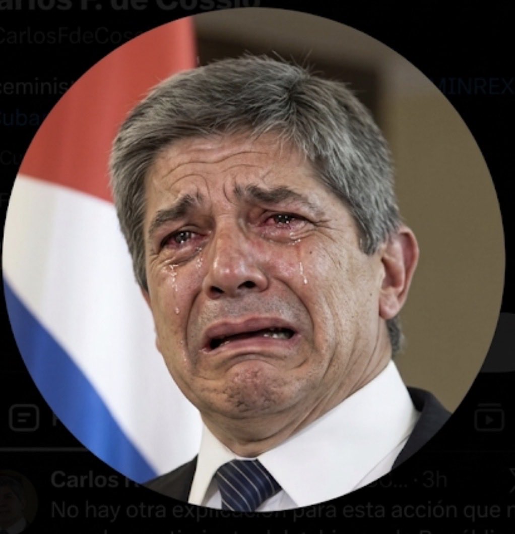 Gatodepacho's tweet photo. @CarlosFdeCossio A llorar a maternidad Carlitos https://t.co/ovV7IhmRGq