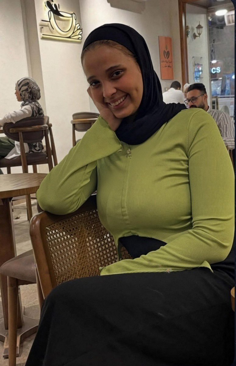 Linay0x's tweet photo. البوم بتاعت الأسانسير كامل هنا 👇🏻

https://t.co/1Suprip9wo https://t.co/wqujKB9UOT