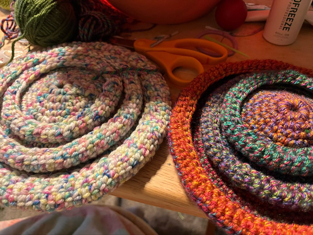 relaxinyarn's tweet photo. Crochet indoor frisbee golf sets https://t.co/WYZpISYwlV
