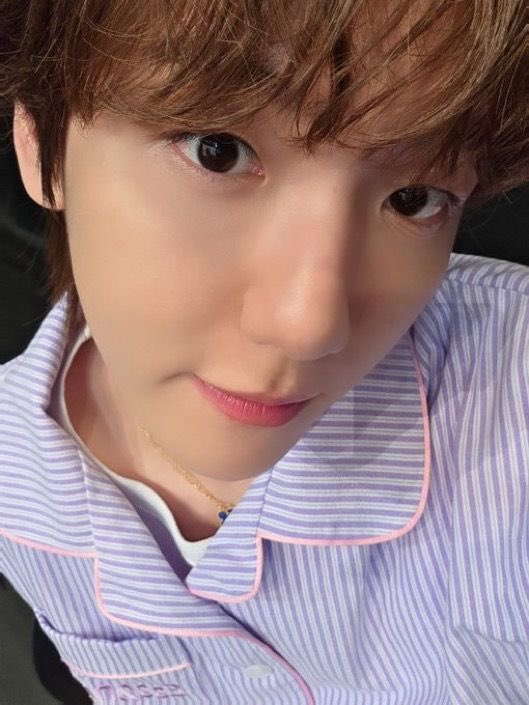 bhyuuns's tweet photo. happy friday to kyoong 😗 https://t.co/WV4FpboWKZ