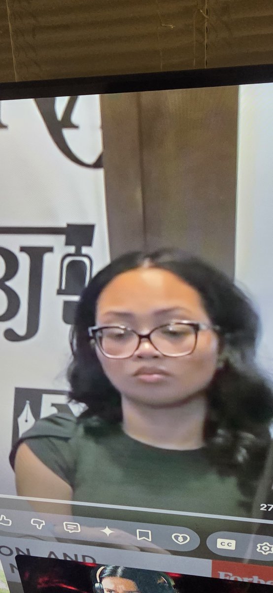 gomezjay624's tweet photo. @TMZ "Her fraudulent tears and calculated expressions are a total betrayal of her own son—a far cry from simple selfishness. While claiming to grieve, she was actively pushing herself toward fame, chasing status as an influencer with smiles, jewelry, and makeup tutorials. Disgrace!" https://t.co/BqdMmXmz6S