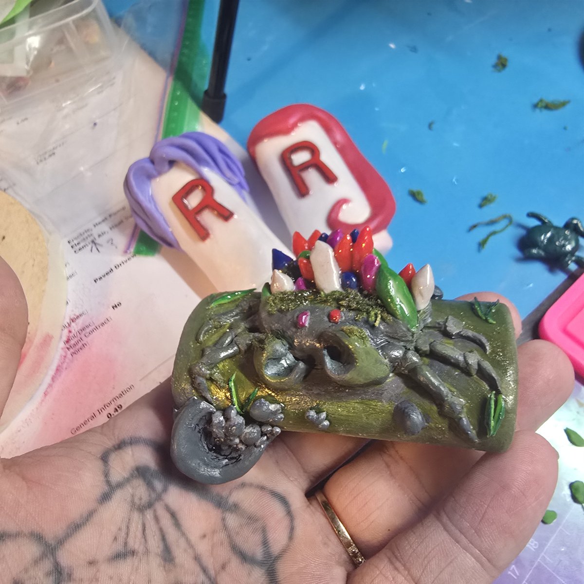 NetNobody's tweet photo. My personal favorite lighter sleeve my wife has made so far 

Someone commissioned a GemCrab from OSRS someone Australian.

My wife is available for commissions btw @theamityshop feel free to send a @ 

Any Oldschool Players out there? I'm almost maxed. #osrs #oldschoolrunescape https://t.co/wQazcMD25S