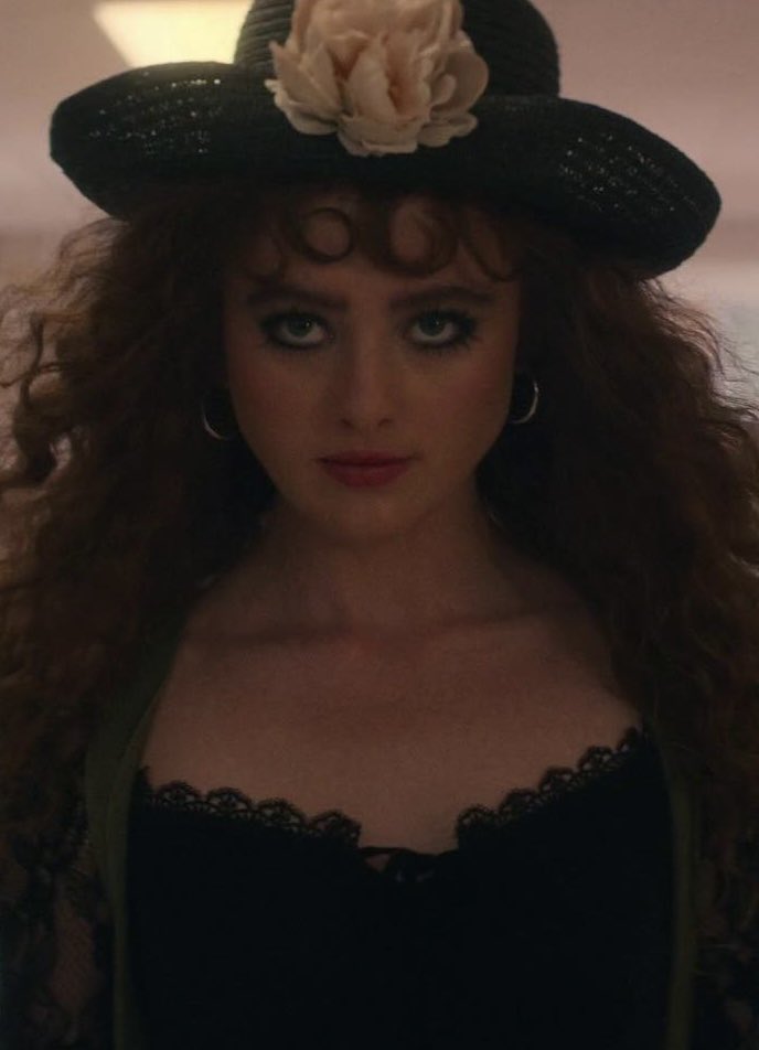 FilmUpdates's tweet photo. A series adaptation of ‘JUST ONE DAY’ starring Kathryn Newton is now in the works at Hulu. https://t.co/Y0ct3iwWg4