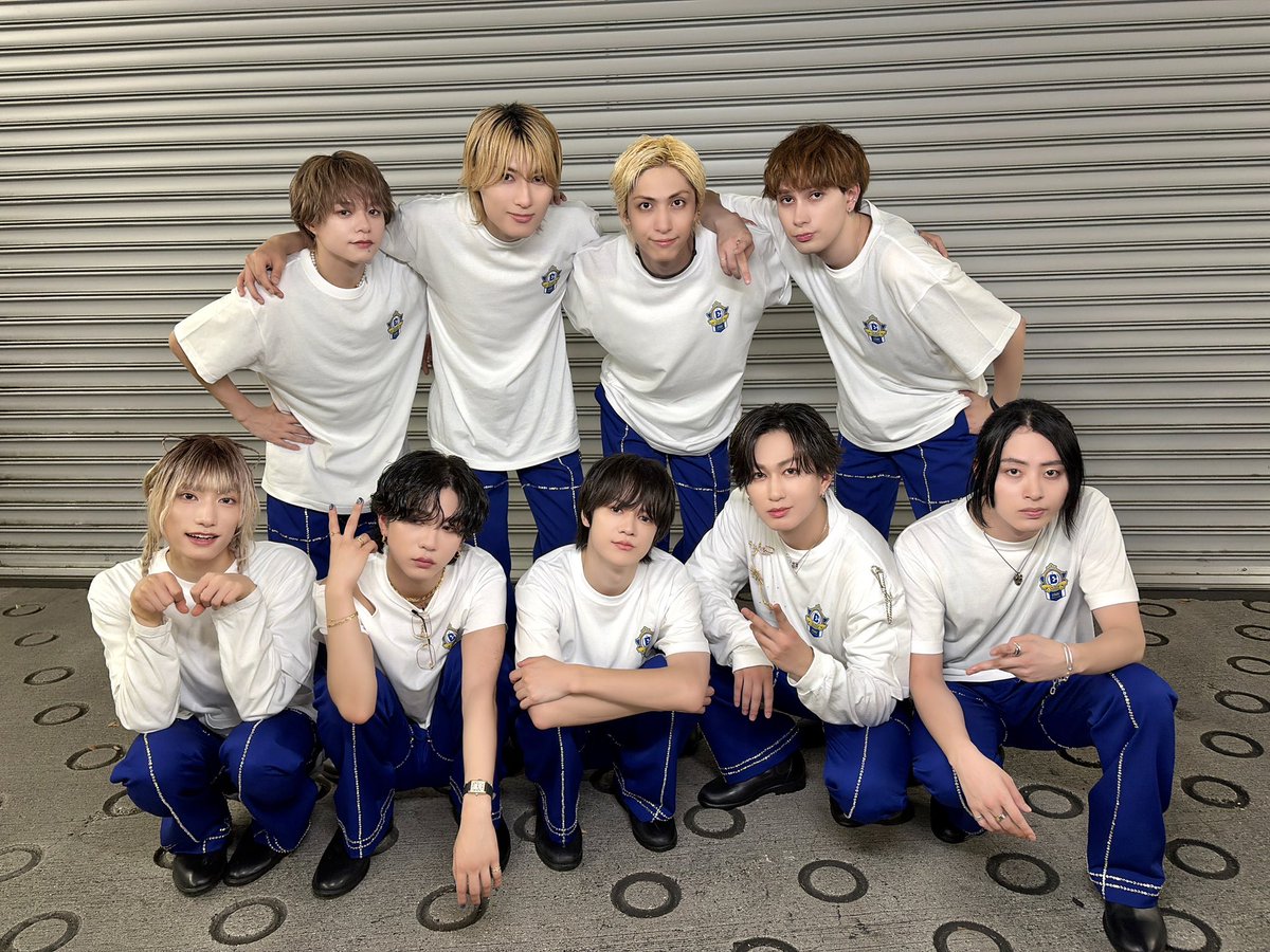 Supdra_staff's tweet photo. ／
「#EBiDAN  THE LIVE 2026 15th Anniversary」
【Day2】〜2学期〜 本日開催💫
＼

🔹詳細
https://t.co/APOgJKhnYq

🎥 5分でわかる #スパドラ
https://t.co/vsHAEV8RnO

#エビライ #エビライ2026 
#SUPERDRAGON https://t.co/U8cahmcVmX