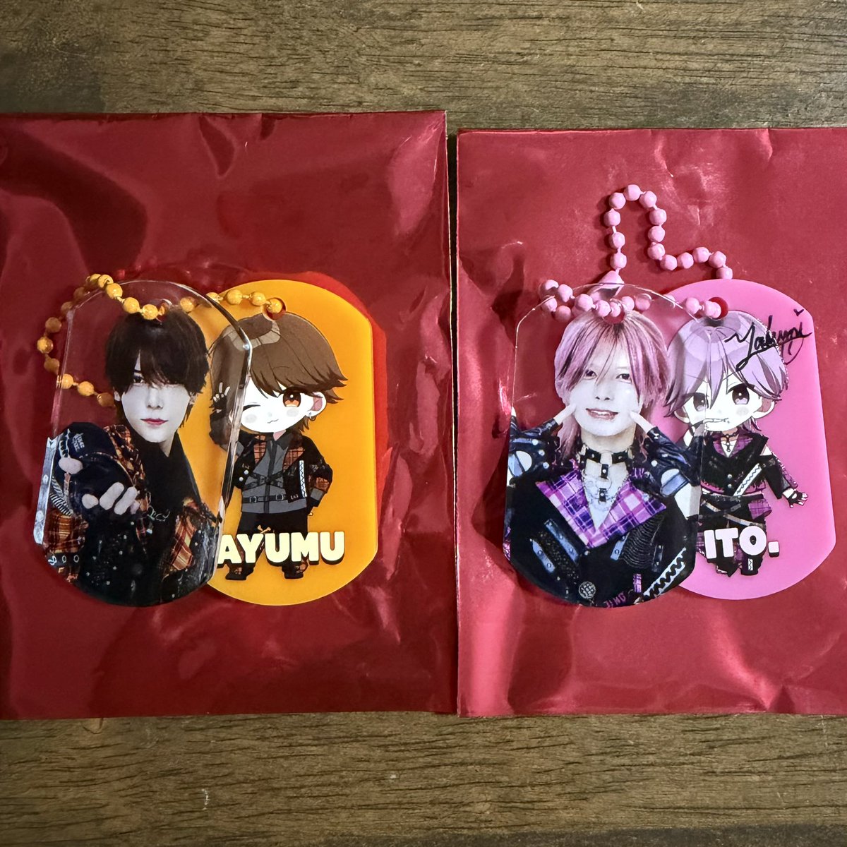 _s772_'s tweet photo. これら求めてる子いませんか？😭😭 https://t.co/iqcmnaRMoF