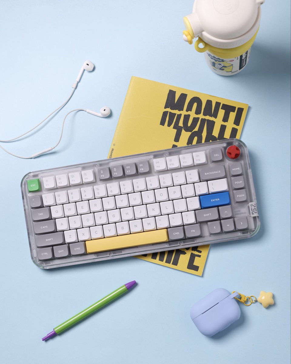 nuphystudio's tweet photo. Semester loadout check 🎒

📓 Notebooks ✅
🎧 Earbuds ✅
⌨️ Kick75 — the colorful one you'll actually enjoy typing on ✅

Back-to-School sale is live now — through Aug 26. 
🔗https://t.co/S7SVM1RzkV

#NuPhy #Kick75 #BackToSchool https://t.co/ohKPvFuh1H