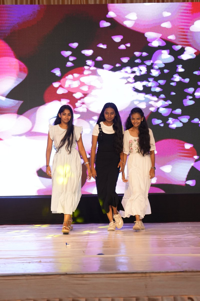 regencycollegee's tweet photo. 🎉 Regency College Freshers Party 2026

Welcome to the Regency College Freshers Party 2026, where our juniors stepped into a new chapter of college life with fun, friendship, music, dance, ramp walks and amazing moments! 💃🕺🎉
#viral #party #college
#regency #freshers #top https://t.co/F0DpLBkr2n
