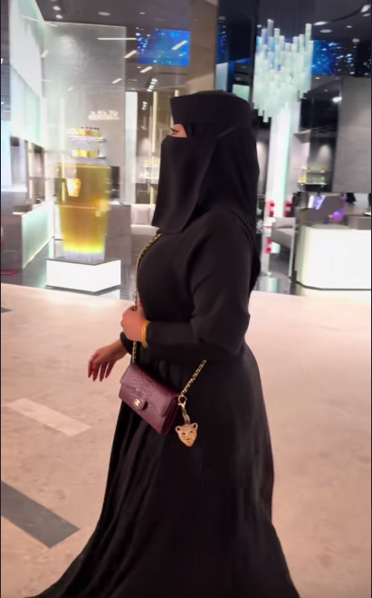 ry31118's tweet photo. تبي تشوف مديثتك كذا واخليك تخرخر؟ تعال خاص واضبطك بدون مقابل https://t.co/7juM9O53Ew
