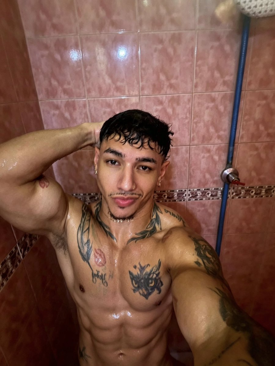 JavieFernnu1's tweet photo. 🔥🥵 https://t.co/qCH0PRNCl2