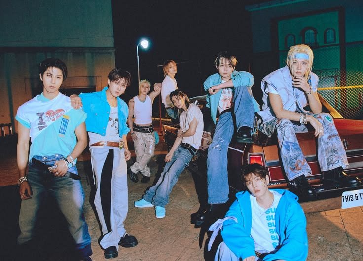 STAYsSPOT's tweet photo. Stray Kids' "This &amp; That" is now the 2nd longest charting song on the Spotify Global Chart in 2026 by a 4th generation act

#1 LEMONADE — 17 days
(+1) #2 This &amp; That — 6 days*
#3 #RUN_IT , BOOMPALA, Knife — 4 days

#StrayKids #THIS_AND_THAT @Stray_Kids https://t.co/6qgizj4gQn