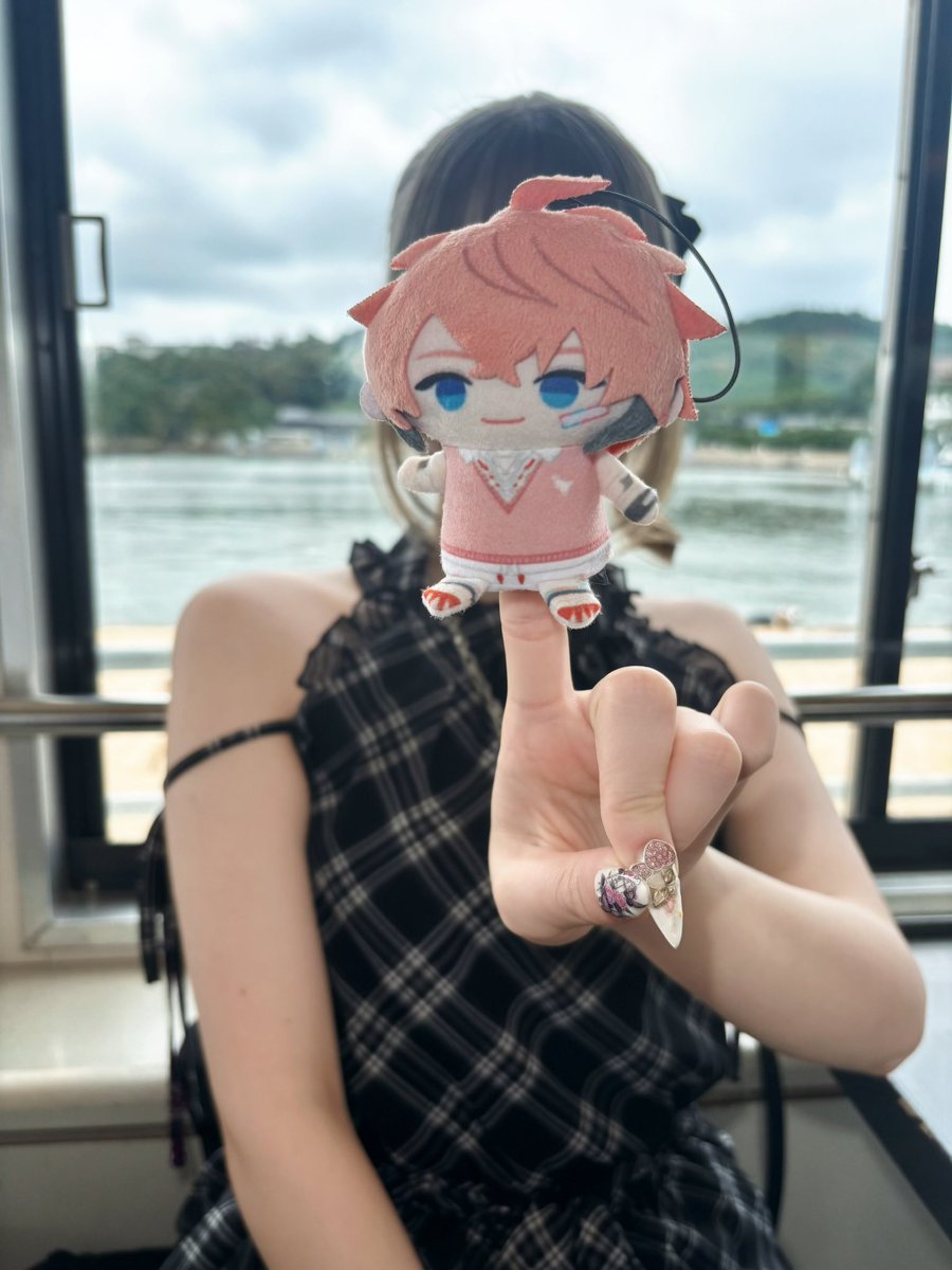 kuuu_38's tweet photo. 俺は承認欲求の塊だから旅行中に盛れた写真を載せるぞ https://t.co/SHhI5BUqvl