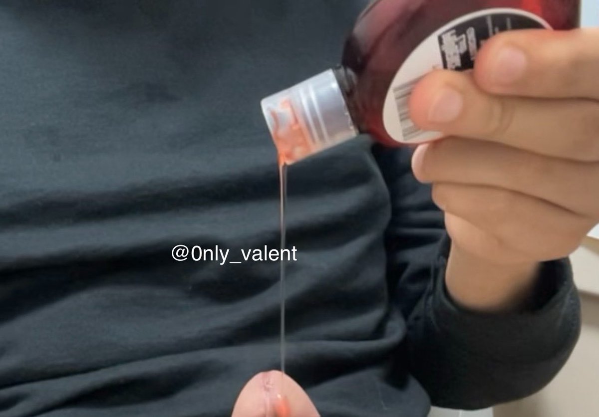 0nly_valent's tweet photo. quieren ver el video? 😝 https://t.co/uQPmF85DBn