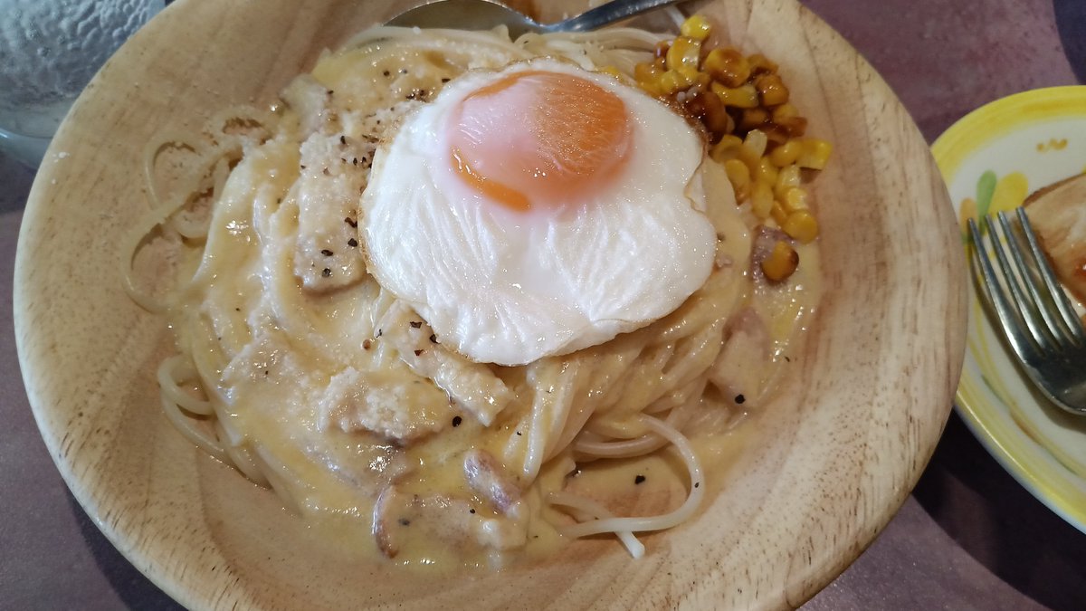 mikoskySS's tweet photo. 子供とサイゼリアに行くとトッピングが追加されてしまう🤣 https://t.co/hWXz9FrzHH