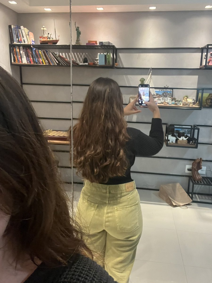 Ashamaciel's tweet photo. Me arrependi um pouco, mas meu cabelo cresce muito rápido então vamos lá fé https://t.co/1bhTk0RKam