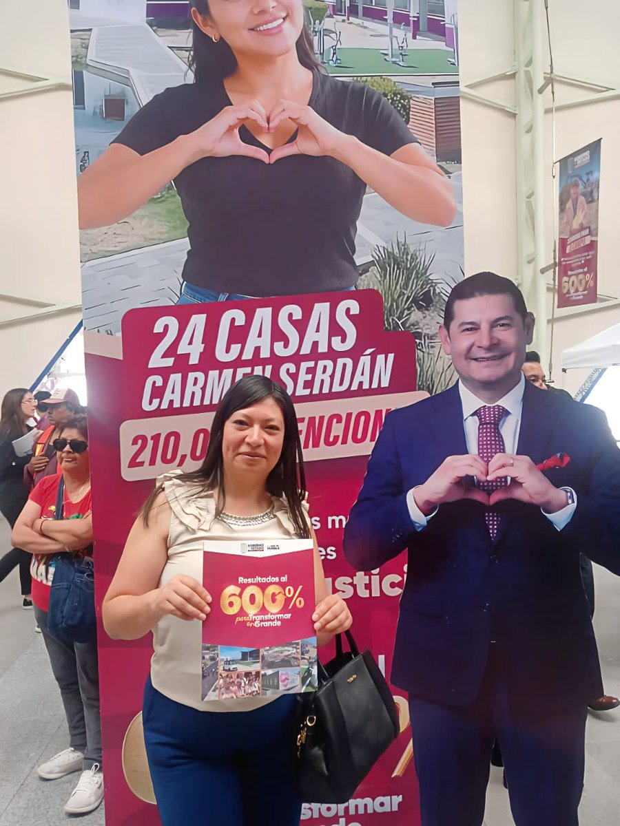 ALauraSB's tweet photo. 🔴Asistí al informe de #600Días de Trabajo del Gobernador @armentapuebla_, a quien le envío mi felicitación por su labor, impulsando obras y proyectos que se traducen en bienestar para la ciudadanía de Cañada Morelos.

#AnaLauraSánchezBenítez
#UnidadLuchayProgreso
#CañadaMorelos https://t.co/Fl1kyS55NH