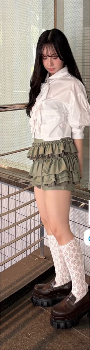 _t_t_t_3rd's tweet photo. リア友顔マンオナペのあやは💕💕彼氏と一日三回戦じゃ足りないって愚痴るエロ女💢💕女の子のあまーい顔してるのに性欲旺盛なメスなの効ぐぅぅ💢💕💢💕アパレル店員でシフト表晒してるからいつでも会いに行けるね💢💕
#オナペ　#おなぺ　#連れオナ https://t.co/KITFfiAEJ0