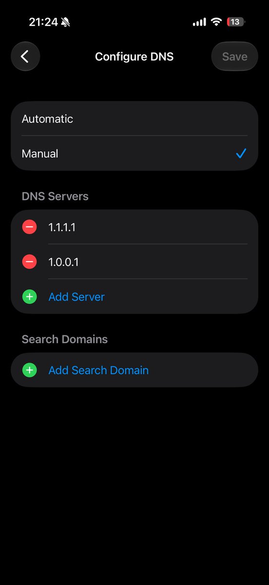 nicktradeflow's tweet photo. Aquí está la solución que mejor funciona en iPhone para ahorita que Movistar está caído (solo aplica redes WIFI no redes de datos móviles)

La 1.1.1.1 y 1.0.0.1 resuelven a DNS de Cloudflare, que es mucho más rápida que 8.8.8.8 que es la de Google. 

#movistar #caido https://t.co/kDzQG3SaAa