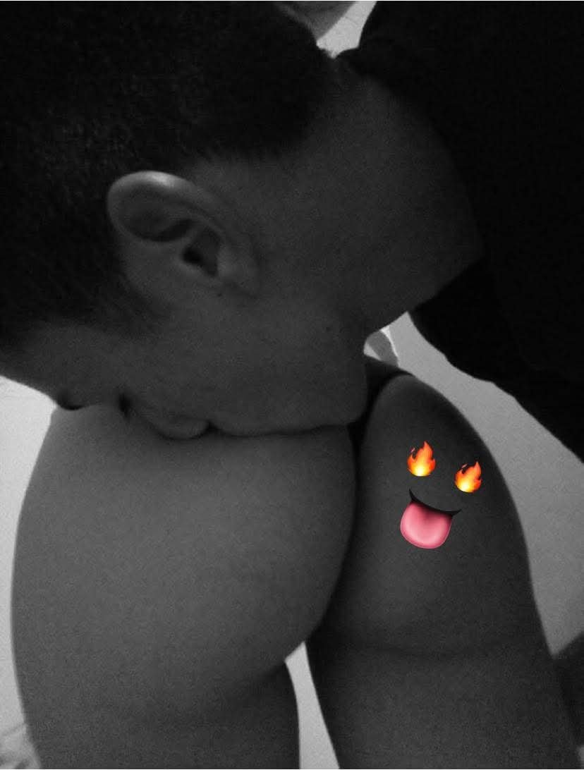 AlexanderUriet3's tweet photo. Hablen y unas así para fotos https://t.co/fpZFlSpcMW