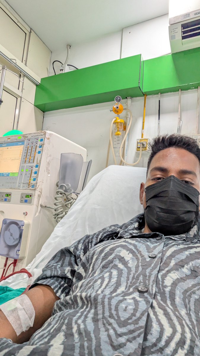 AmitRathoreIN's tweet photo. Dialysis started. Now comes 4 hours of boredom, needles, and watching the clock. 😅

Just another session, just another day closer to the transplant. 💙🤞 https://t.co/y1y92J8n7s