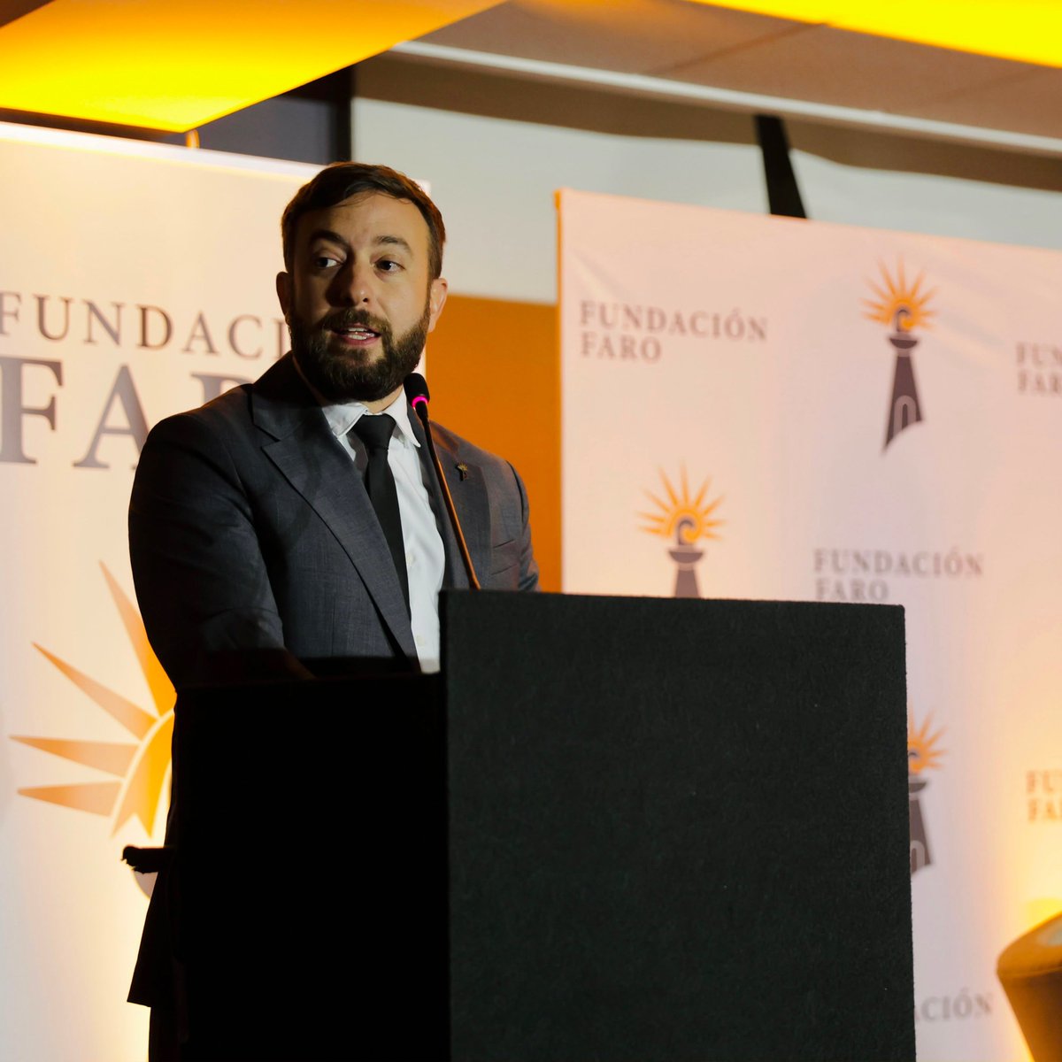 JuaniAbrazo_'s tweet photo. Será faro del mundo, en la presentación oficial del equipo de estudios de Geopolítica y Seguridad Naciona. Algo fundamental para la libertad de los ciudadanos de bien. @fundfaro @UllaUnlp @ULLA_PBA https://t.co/h8ra7RfIbL