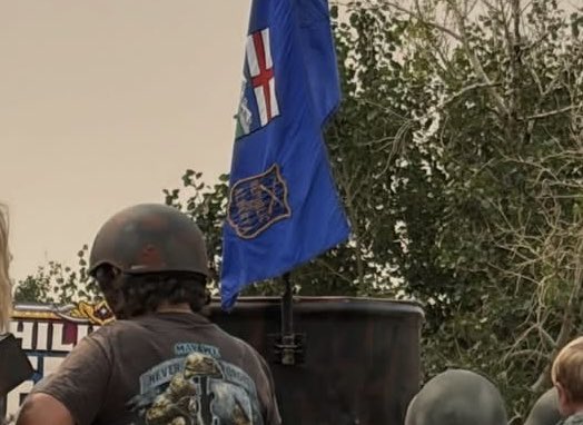 TheBreakdownAB's tweet photo. From the DM's...

The separatists are really saying the quiet part out loud...

Want to represent your movement?

Load up the kids in a faux tank with machine guns mounted on the side while sporting the "Republic of Alberta" logo.

While invoking Louis Reil.

(We redacted the kids faces)

#abpoli