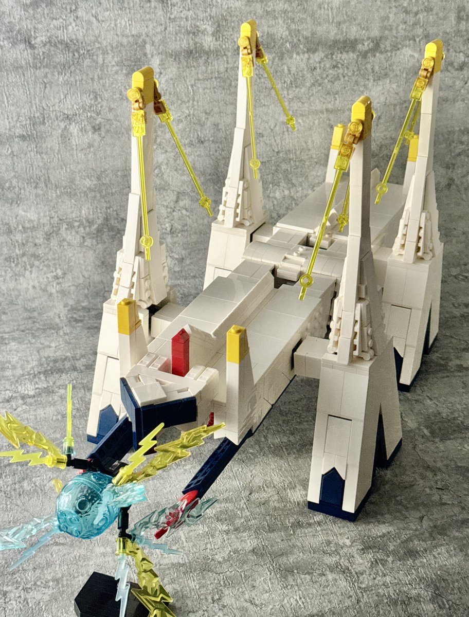 VaioHalcas's tweet photo. レゴでブリジュラスを作りました！
変形してエレクトロビーム射出形態になります

#LEGOポケモン部 https://t.co/gEBHmsdXZa