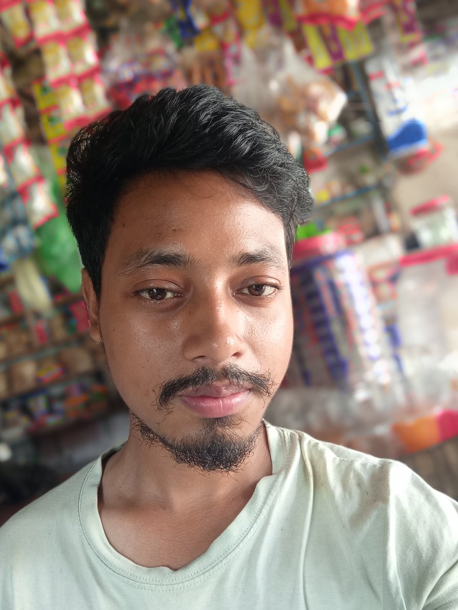 TanmoyBicchu's tweet photo. অন্য পুরুষের সাথে হেসে কথা বলা নারী, মহাবিশ্বের সবচেয়ে সুন্দরি নারী হলেও আমার তাকে চাইনা 
#tanmoybicchu77 https://t.co/wirmfRosx7