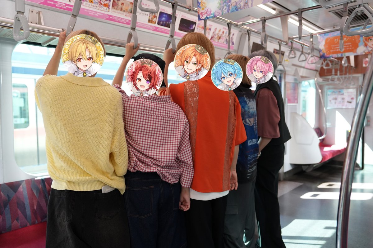 oricon's tweet photo. すとぷり、東横線をジャック🚃
結成10周年で初のトレインジャック
東横線10両が“10周年ミュージアム”に🍓
https://t.co/JJR5jSXUSk
⠀
#すとぷり https://t.co/3WDJH9sf6J
