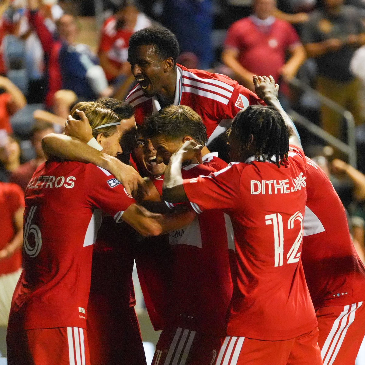 amcalabrese12's tweet photo. 🔥🚨 The Chicago Fire advance to the Leagues Cup quarterfinals...

They'll face Hugo Cuypers and CF Monterrey. https://t.co/QY3eyRzVJB