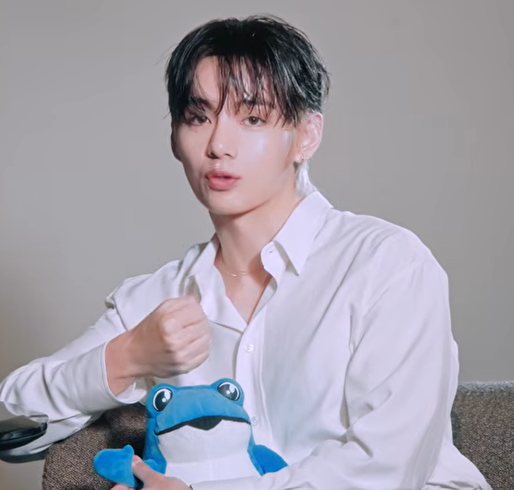 borabtsbora's tweet photo. 귀여워... 너무 귀여워......🥺 무지 귀여워😭 엉엉.... 끄으읍 끄흡...😢 어떡해... 짱귀여워... 미쳤나봐...🥺 엄청 귀여워......... 대박 귀여워...😭 귀여워... 너무 귀여워......🥺 무지 귀여워😭 엉엉.... 끄으읍 끄흡...😢 어떡해... 짱귀여워... 미쳤나봐...🥺 https://t.co/y7cDm5shKQ