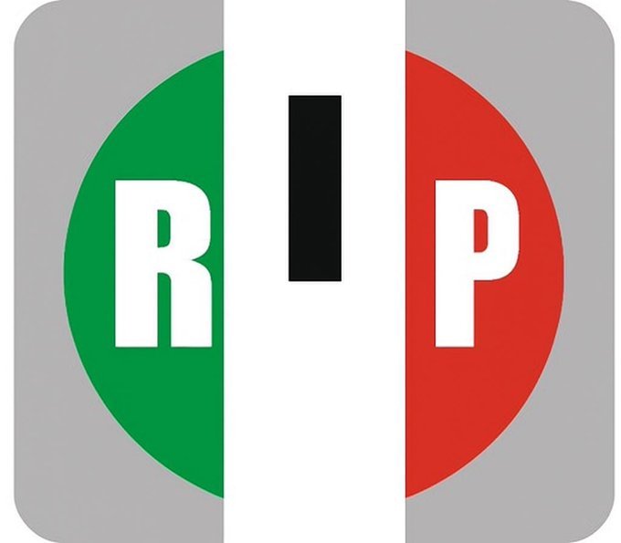 Mr_Troll_MX's tweet photo. @alitomorenoc @LuisaAlcalde Eres un puto cinico pinche mafioso corrupto,  pero ya esta cerca la hora, pronto te vas a la carcel cabron, y tu partidito pedorro el #PriTanic se va a la basura hdtpm estas por caer pinche mamarracho corrupto. https://t.co/V2SA52gkrE