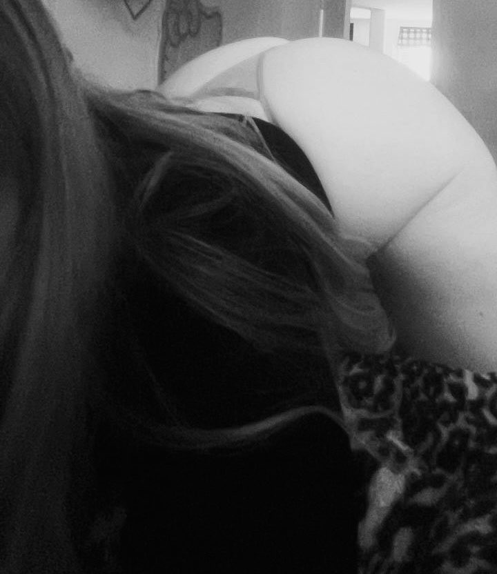 pawggx's tweet photo. 💋 lots to love 
#socal #ie #pawg #bi https://t.co/p7aG908yjB