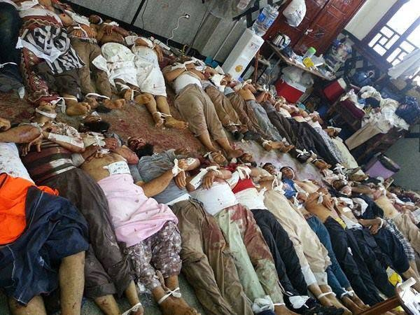 ERC_egy's tweet photo. أيها المواطن المصري المؤيد للانقلاب العسكري، اغسل يديك من دم #رابعة قبل ان تتحدث عن الرخاء والانجازات والمستقبل الباهر الذي ينتظرك أنت وأولادك في #مصر، أم أنك قد هاجرت وهربت من مصر المنكوبة تاركاً ورائك وزر المذبحة التي استبشرت بها. الغمة التي لا تفرج ستلاحقك في كل مكان. https://t.co/jshi8uWANb