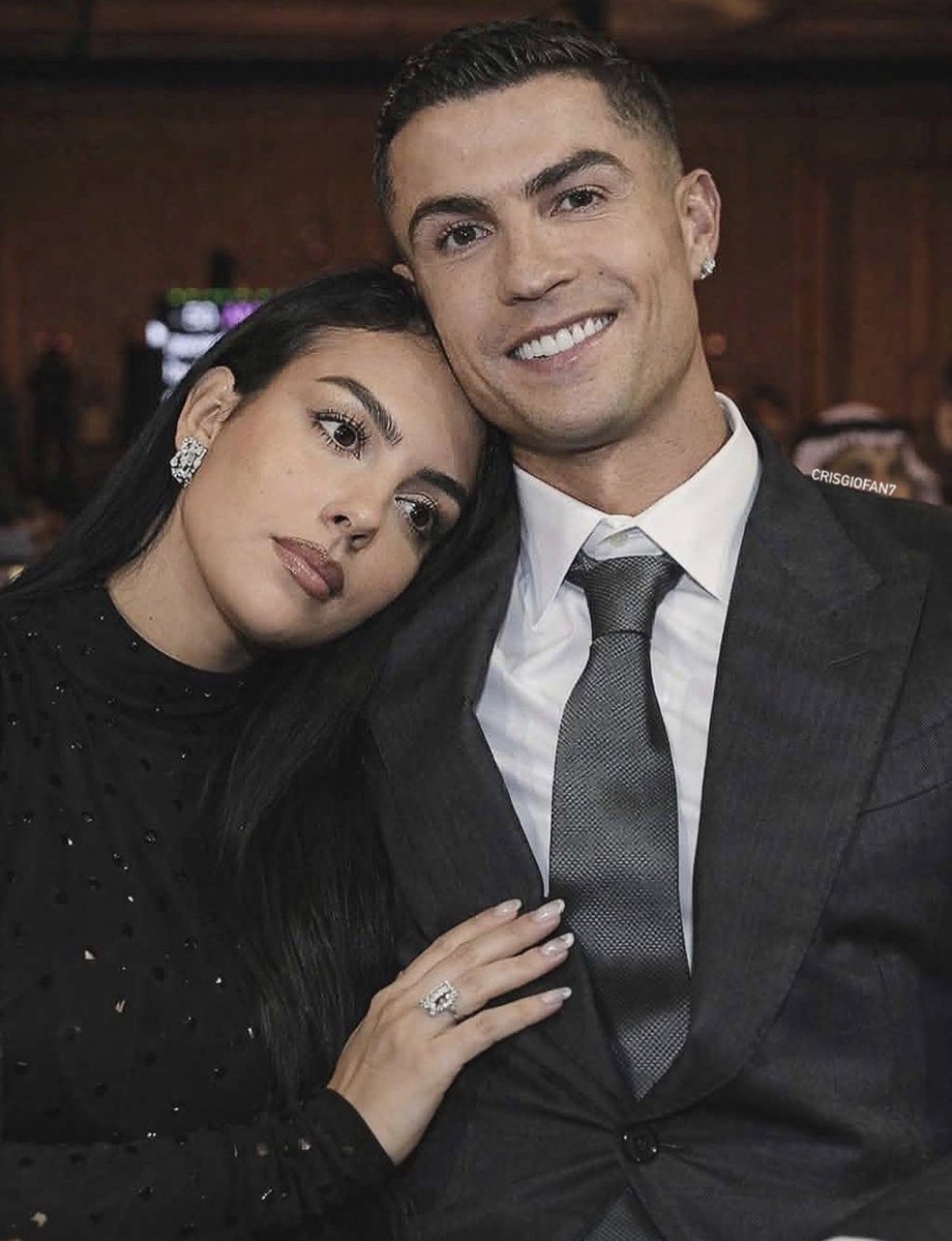 AnthonyKaycee's tweet photo. 🚨💍Cristiano Ronaldo and Georgina are reportedly married under a “separation of assets” regime, according to documents reportedly linked to their marriage according to @TeamCRonaldo https://t.co/xX31FJGHy2