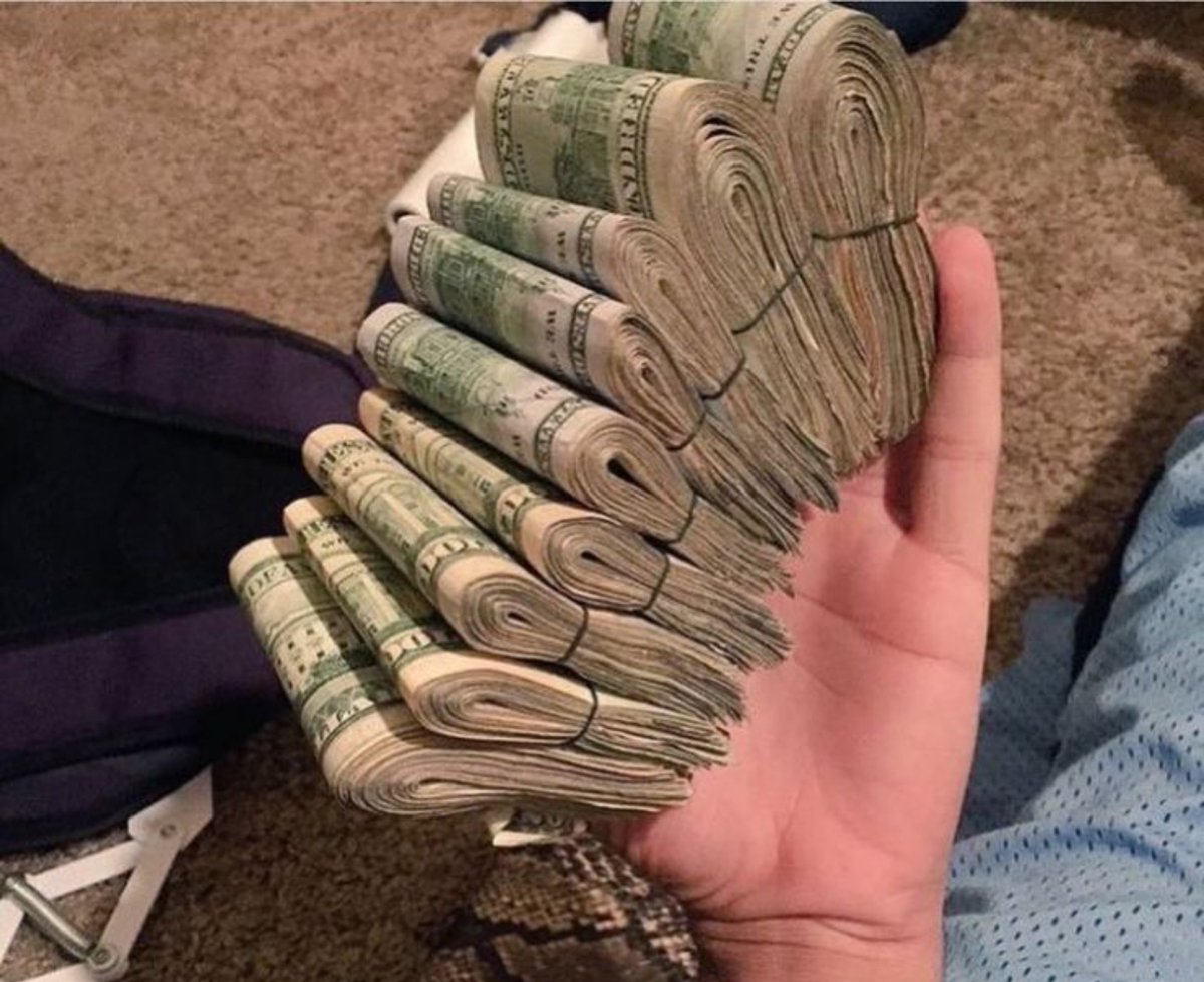 Moneyaligns's tweet photo. 🤑💵 https://t.co/m2WCnfvXBi