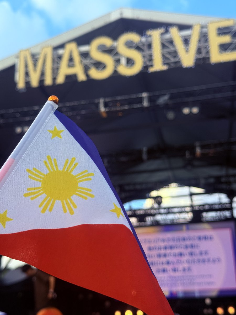 ailamarie's tweet photo. Let's go Pilipins! 🤭

SB19 LAWLESS SUMMERSONIC
@SB19Official #SB19 
#SB19日本ログ2026
#サマソニ https://t.co/Ad8vqBKy4T