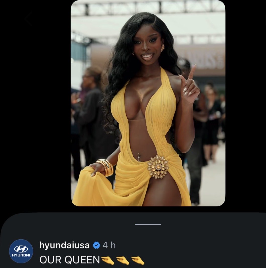 beybycita27's tweet photo. The brands are waking up… https://t.co/fwsssCvjLJ
