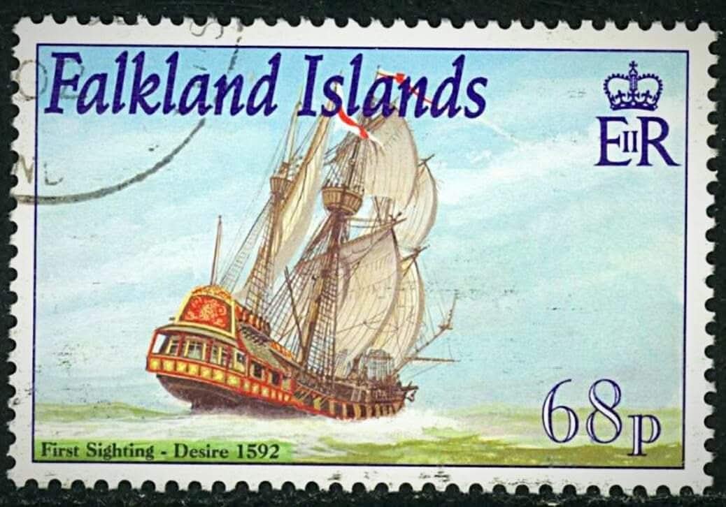RDPHistory's tweet photo. Happy Discovery Day to all of my friends in the Falklands. August 14th 1592 Captain John Davies becomes the first man to discover the Falkland Islands. His ship "Desire" is remembered in the Falklands motto "Desire the Right". https://t.co/kVFigABjJz