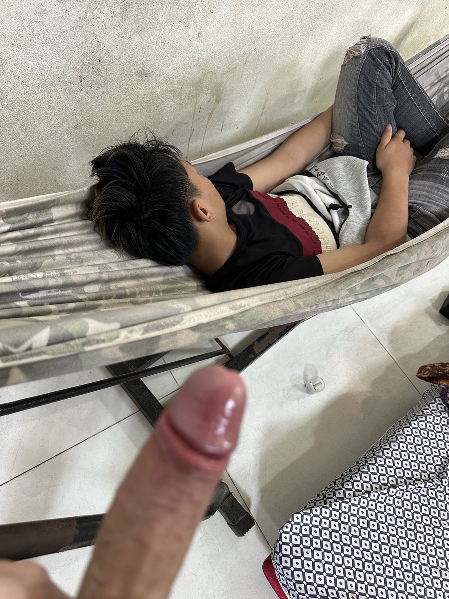 _Paimoncube's tweet photo. Lỡ nó có tỉnh dậy thì gạ lọ chéo luôn hả ae 😇😇 https://t.co/6WRJAB3MRZ