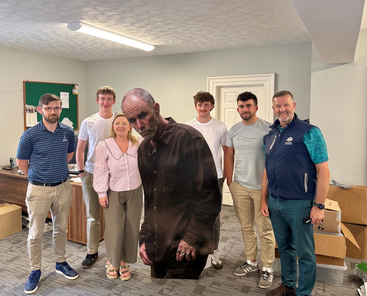 SWINGolfIreland's tweet photo. We have the SWING Team pictured here with proof we go above and beyond for our clients.

The Scott DeBergh Group were due to have actor Jamie McShane join them. Unfortunately, filming commitments in America meant he couldn’t make it.

But we weren’t going to let that stop him😂 https://t.co/i5pdt8ut2r