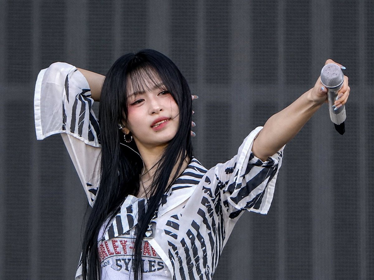 BABYMONSTERNEW's tweet photo. BABYMONSTER's AHYEON stuns at Summer Sonic 2026

#AHYEON #BABYMONSTER @YGBABYMONSTER_ https://t.co/FXchCDPG9w