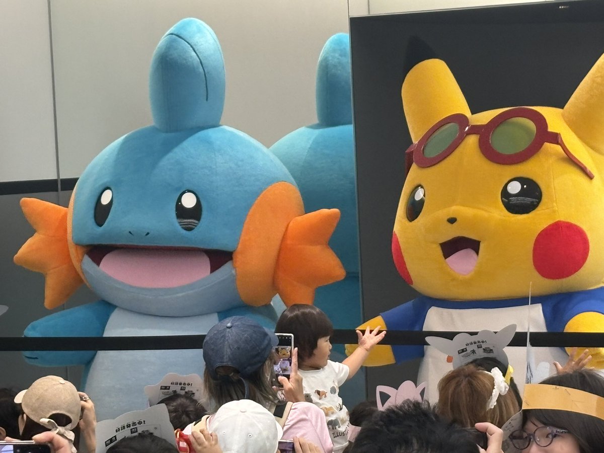 syu1192_'s tweet photo. その足で名古屋のポケセン行ってきた。 https://t.co/k5I4mCLAMP